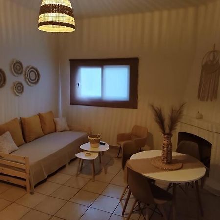 Studio 'Katerina By The Sea' Salamis Exterior photo